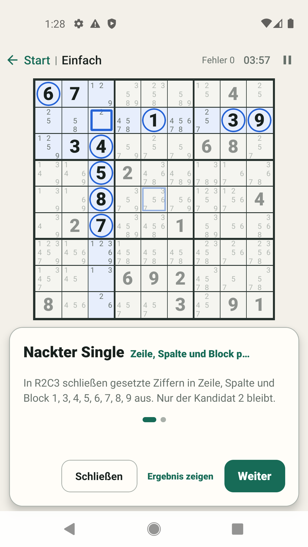 Ein intelligenter Hinweis mit schrittweiser logischer Erklärung auf Deutsch.