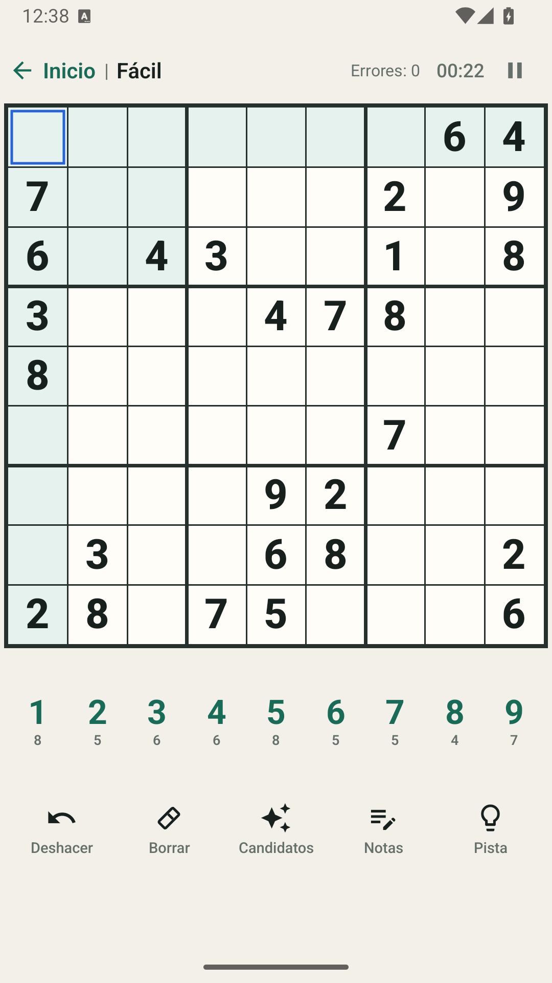 Platon Sudoku en español para Android, con tablero, teclado numérico y herramientas de juego.